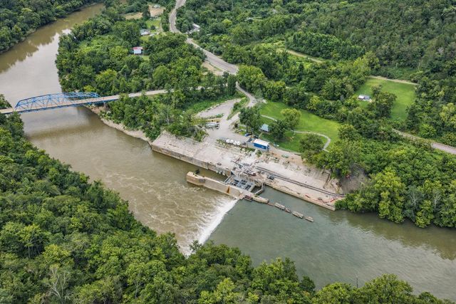 90 Railroad Lock Loop, Beattyville, KY 41311