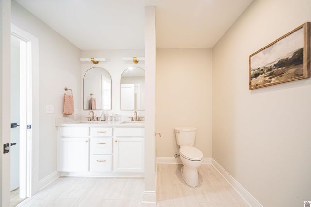 804 Eagle Rest Drive, Grand Rivers, KY 42045