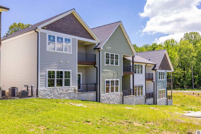 804 Eagle Rest Drive, Grand Rivers, KY 42045