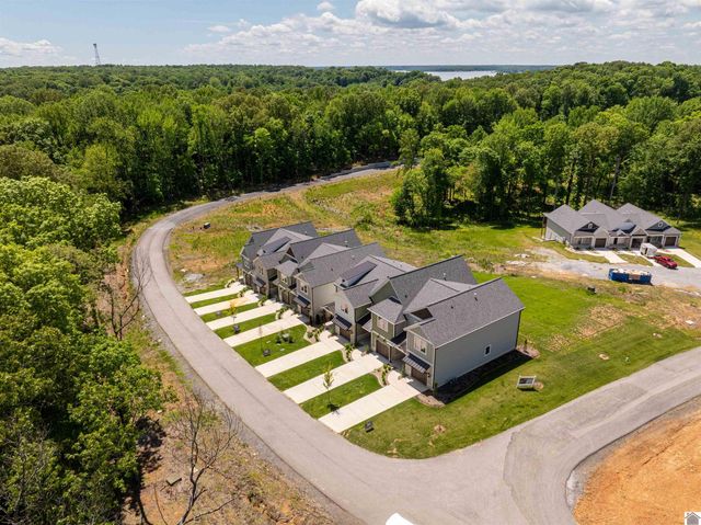 804 Eagle Rest Drive, Grand Rivers, KY 42045