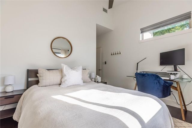 500 W 51st ST A, Austin, TX 78751