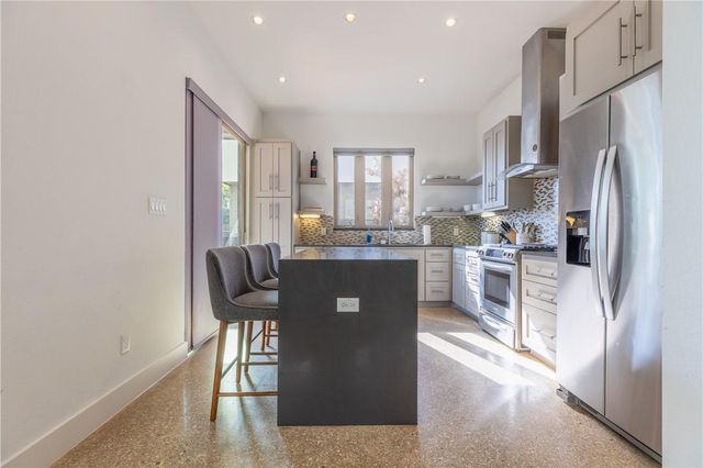 500 W 51st ST A, Austin, TX 78751