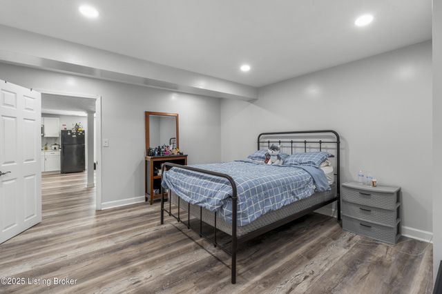 6110 Lazy Run Rd, Louisville, KY 40219