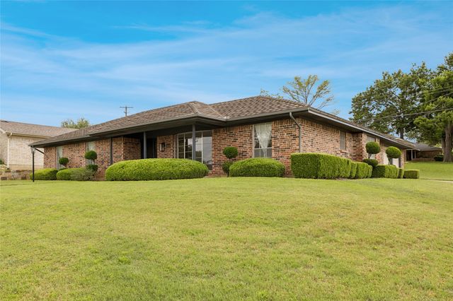 4859 Winesanker Way, Fort Worth, TX 76133