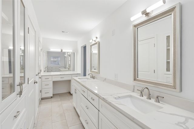 4859 Winesanker Way, Fort Worth, TX 76133