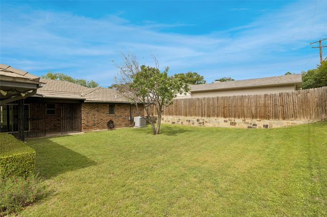 4859 Winesanker Way, Fort Worth, TX 76133