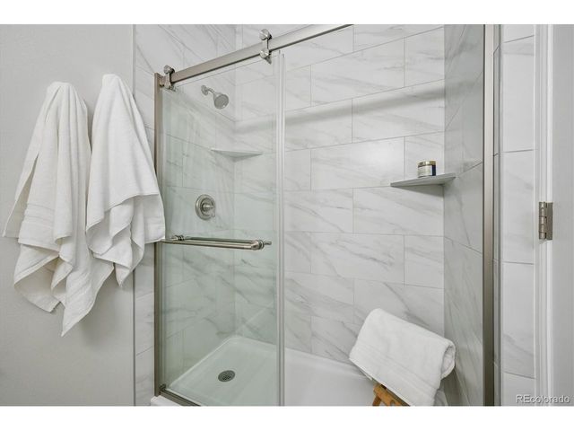 2895 W Riverwalk Cir 101, Littleton, CO 80123