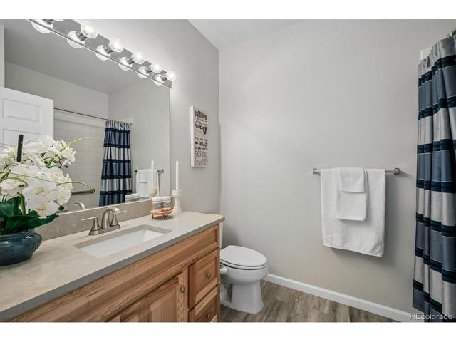 2895 W Riverwalk Cir 101, Littleton, CO 80123