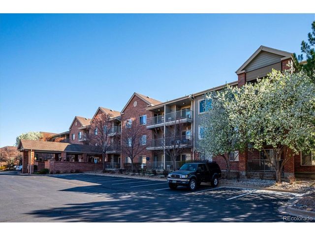 2895 W Riverwalk Cir 101, Littleton, CO 80123