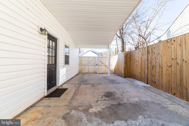 115 TRAVIS ST, Manassas, VA 20111