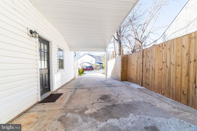 115 TRAVIS ST, Manassas, VA 20111