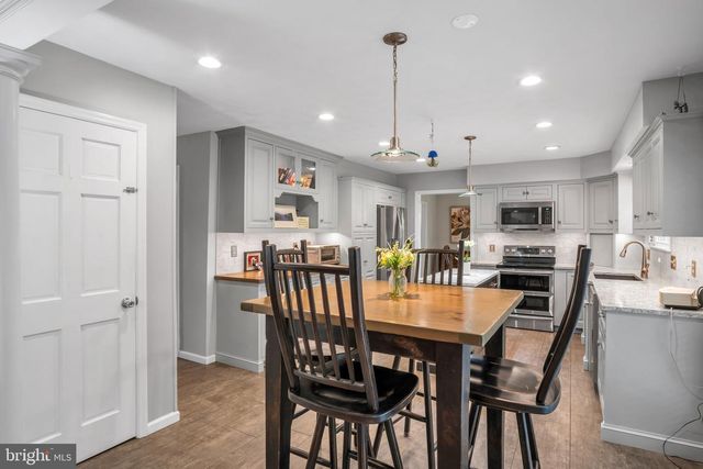 413 HOPI DR, Mechanicsburg, PA 17050