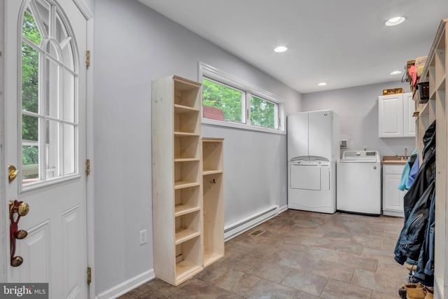 413 HOPI DR, Mechanicsburg, PA 17050