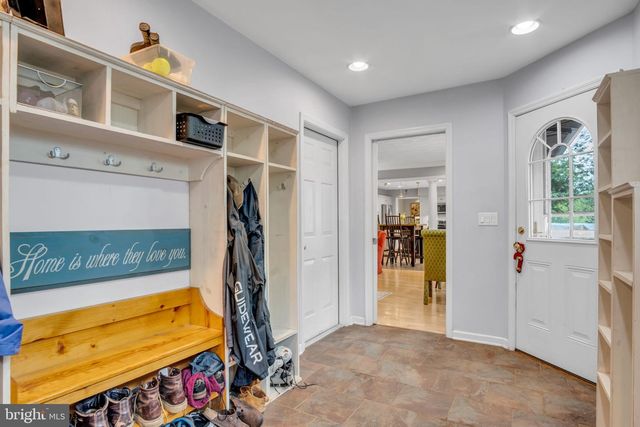 413 HOPI DR, Mechanicsburg, PA 17050