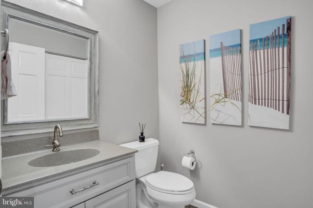 413 HOPI DR, Mechanicsburg, PA 17050
