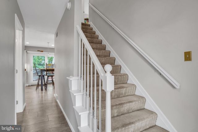 413 HOPI DR, Mechanicsburg, PA 17050