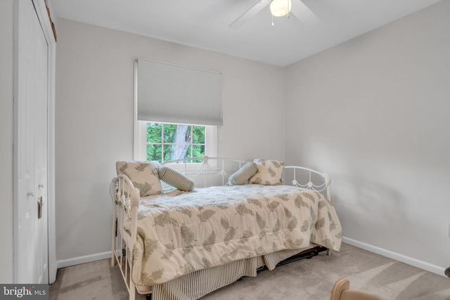 413 HOPI DR, Mechanicsburg, PA 17050