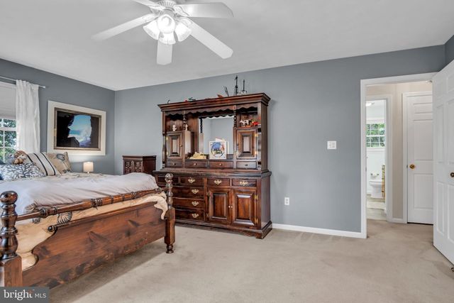 413 HOPI DR, Mechanicsburg, PA 17050