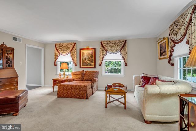 413 HOPI DR, Mechanicsburg, PA 17050