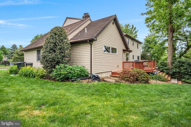 413 HOPI DR, Mechanicsburg, PA 17050