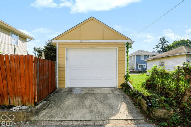 717 E 44th Street, Indianapolis, IN 46205