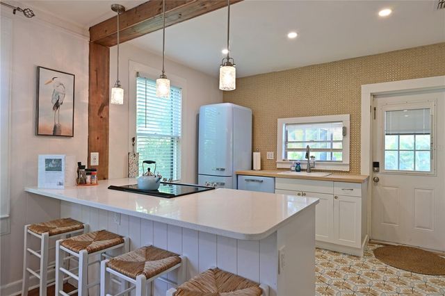 1318 6TH STREET W, Palmetto, FL 34221