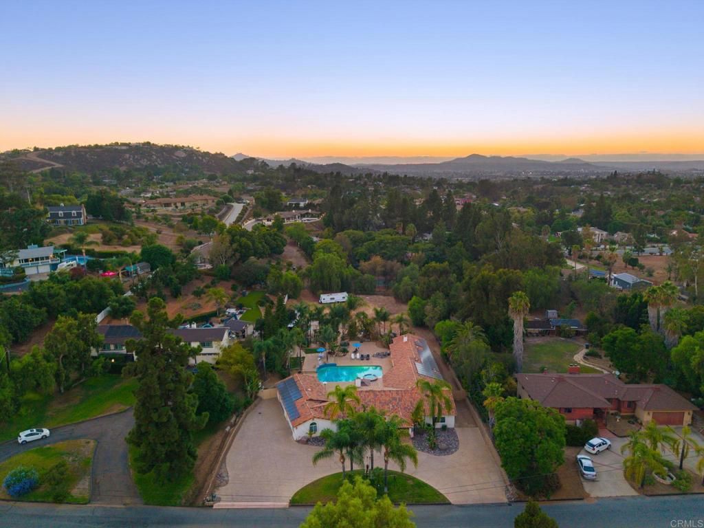 886 Singing Trails Drive, El Cajon, CA 92019 — photo 4