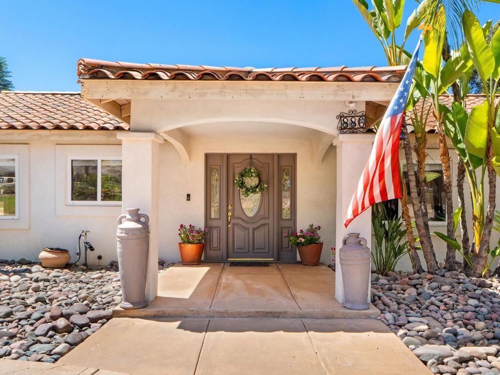 886 Singing Trails Drive, El Cajon, CA 92019 — photo 5