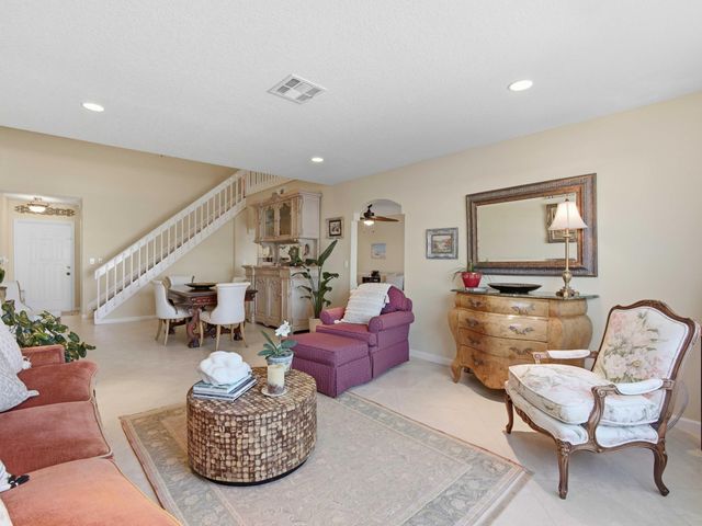 813 Ocean Dunes Circle, Jupiter, FL 33477