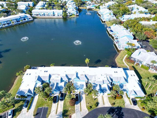 813 Ocean Dunes Circle, Jupiter, FL 33477