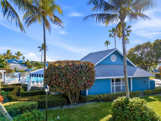 813 Ocean Dunes Circle, Jupiter, FL 33477