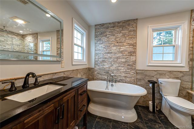 904 4th Street, East Northport, NY 11731