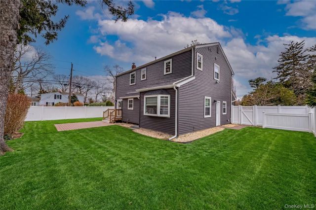 904 4th Street, East Northport, NY 11731