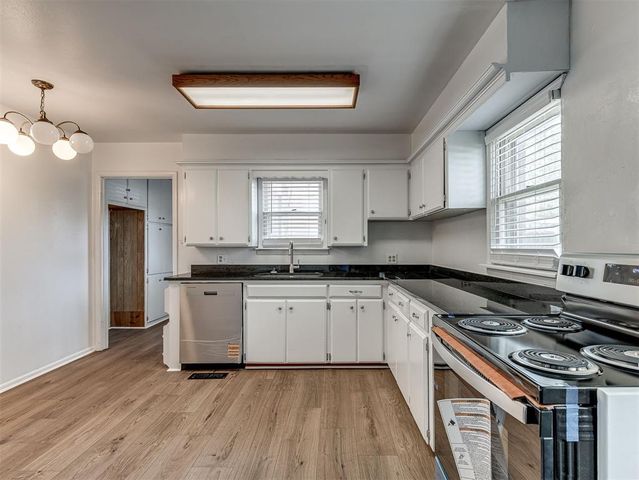 1019 E Etowah Road, Noble, OK 73068