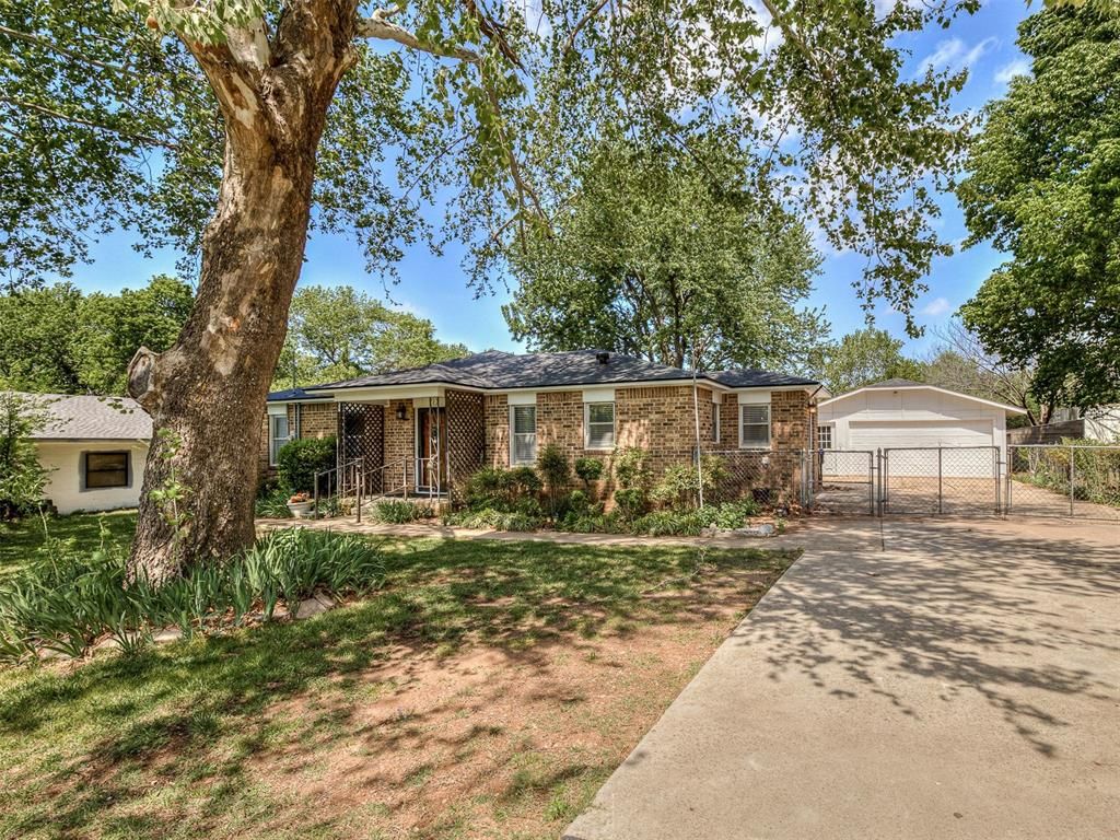 1019 E Etowah Road, Noble, OK 73068
