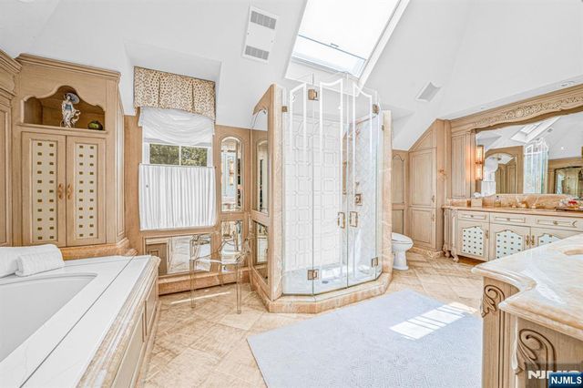 22 Fawn Drive, Montville Township, NJ 07045