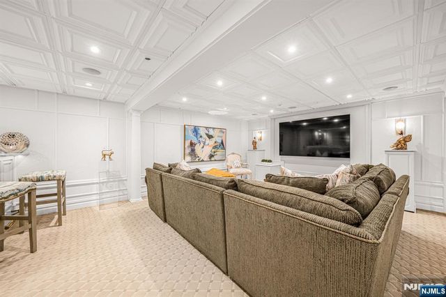 22 Fawn Drive, Montville Township, NJ 07045