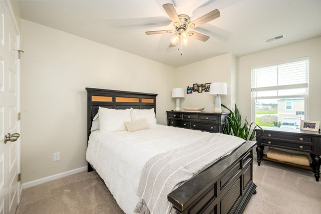 541 Spanish Wells Road, Summerville, SC 29486