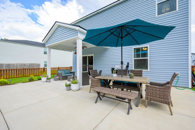 541 Spanish Wells Road, Summerville, SC 29486