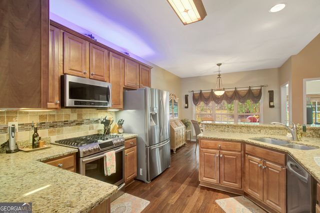 230 Silverbell Lane, Sharpsburg, GA 30277