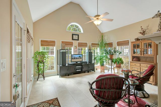 230 Silverbell Lane, Sharpsburg, GA 30277