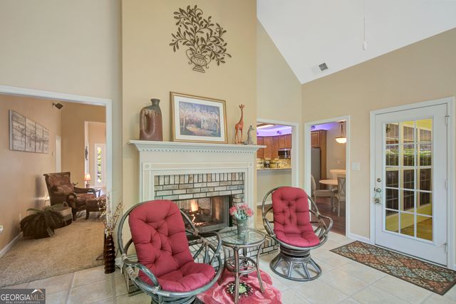 230 Silverbell Lane, Sharpsburg, GA 30277