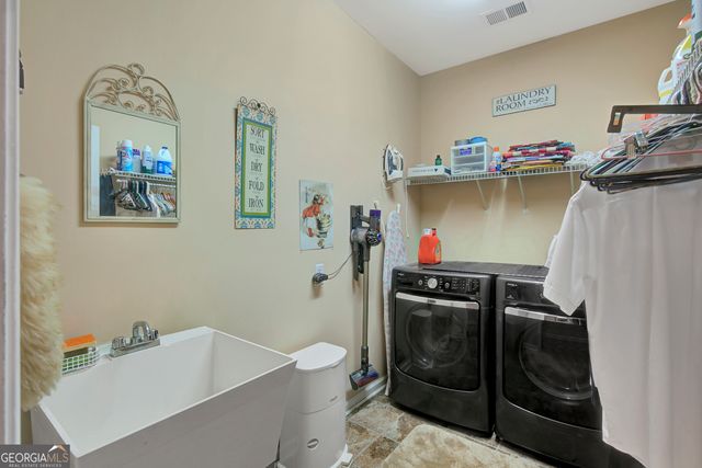 230 Silverbell Lane, Sharpsburg, GA 30277