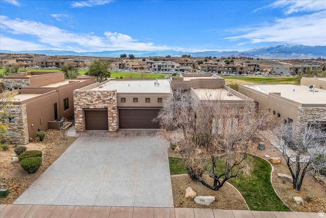 1683 W RED CLOUD DR, St. George, UT 84770