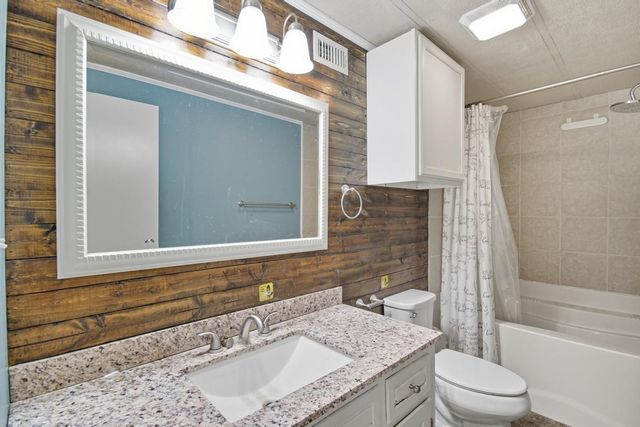 413 Charnel Street, Clyde, TX 79510