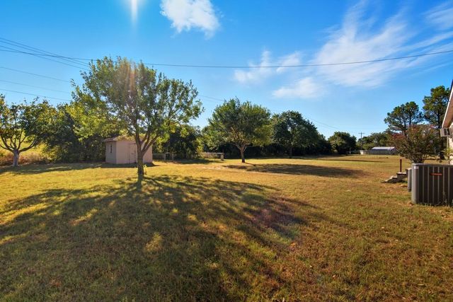 413 Charnel Street, Clyde, TX 79510