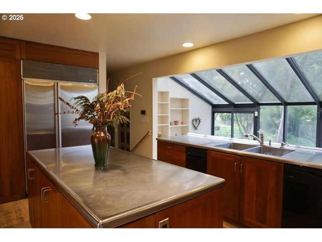 20959 S SPRINGWATER Rd, Estacada, OR 97023