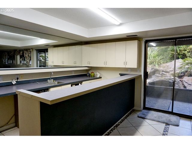 20959 S SPRINGWATER Rd, Estacada, OR 97023