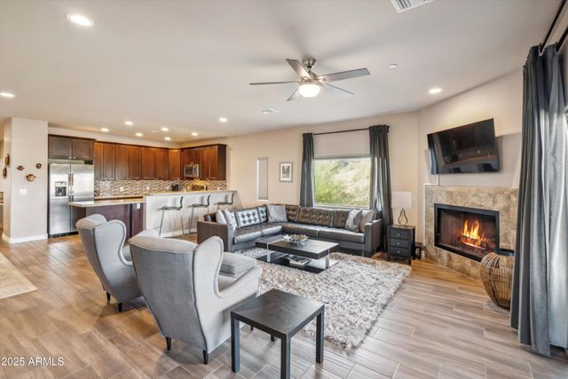 6145 E Cave Creek Road 203, Cave Creek, AZ 85331