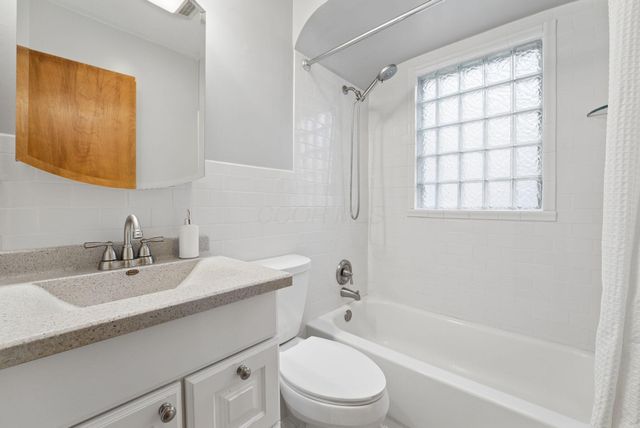 559 E Beechwold Boulevard, Columbus, OH 43214